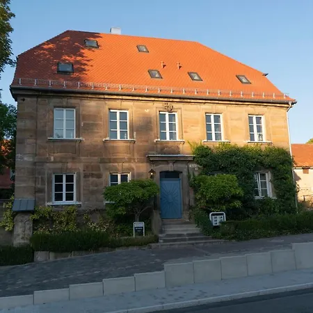 Kreuzstein Boutique-apartment بايروث